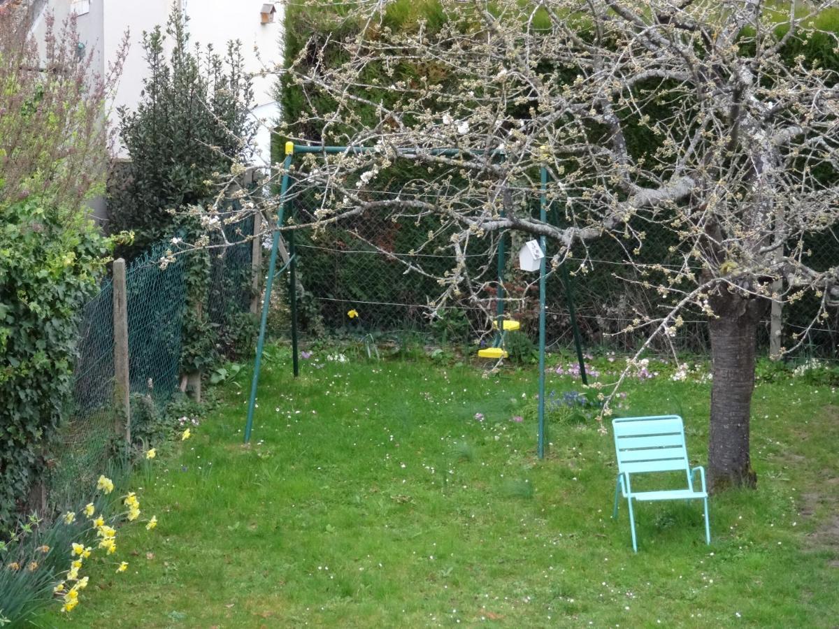 Maison D'Hotes Les Roses Tremieres Saclay Luaran gambar