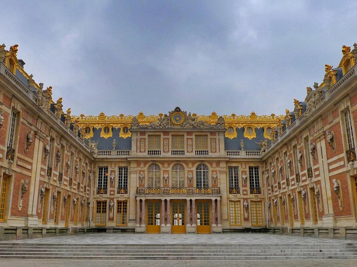 Maison D'Hotes Les Roses Tremieres Saclay Luaran gambar
